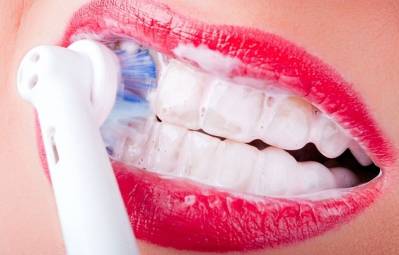 Can I Whiten My Teeth by Brushing
